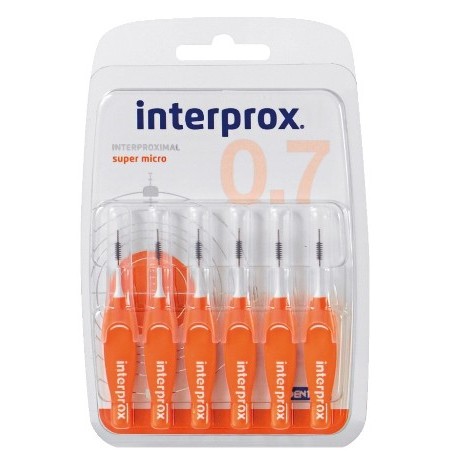 Interprox Super Micro Scovolino per spazi interdentali 0,7 mm 6 pezzi arancione Interprox Super Micro Scovolino per spazi interdentali 0,7 mm 6 pezzi arancione
