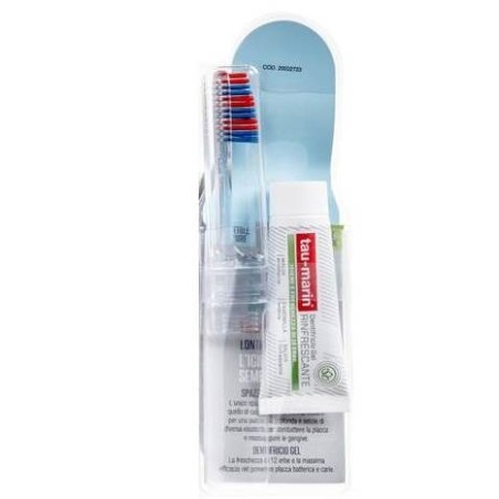 Tau Marin Kit da viaggio con spazzolino medio e dentifricio da 20 ml Tau Marin Kit da viaggio con spazzolino medio e dentifricio da 20 ml