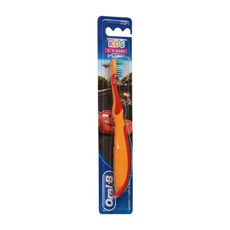 Oral B Kids Cars & Princess spazzolino manuale per bambini da 3 a 5 anni Oral B Kids Cars & Princess spazzolino manuale per bambini da 3 a 5 anni