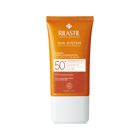 Rilastil Sun System Acnestil Crema protezione solare SPF50+ per pelle acneica 40ml