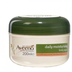 Aveeno Daily Mosturising Body Yogurt Crema corpo idratante albicocca & miele 200 ml