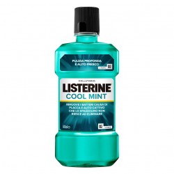 Listerine Coolmint collutorio alla menta contro placca e batteri 500 ml