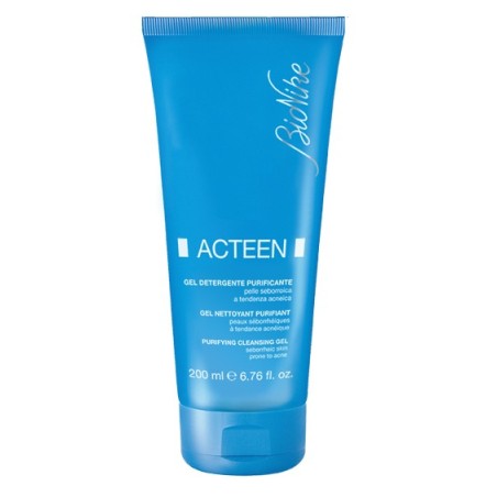 BioNike Aknet Gel detergente viso purificante pelle acneica 200 ml BioNike Aknet Gel detergente viso purificante pelle acneica 200 ml