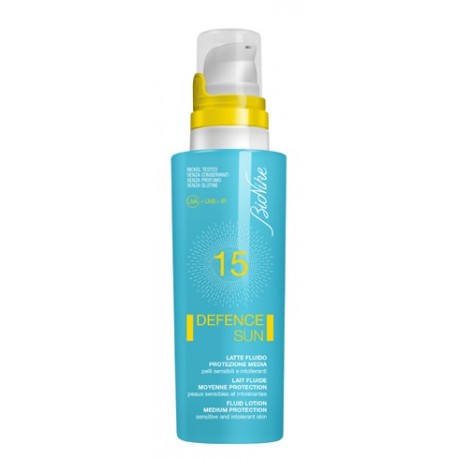 BioNike Defence Sun SPF15 Latte fluido corpo protezione solare 125 ml