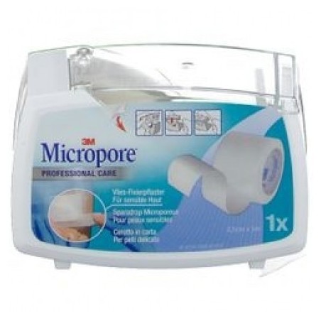 3M Micropore Cerotto in rocchetto in silicone ipoallergenico 2,5 x 500 cm 3M Micropore Cerotto in rocchetto in silicone ipoallergenico 2,5 x 500 cm