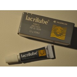 Abbvie Lacrilube 42,5% Paraffina Liquida + 57,3% Vaselina Bianca Unguento Oftalmico 3,5 g