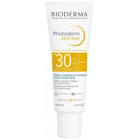 Bioderma Photoderm Akn Mat SPF30 protezione solare finish invisibile anti imperfezioni 40 ml