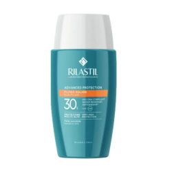 Rilastil Sun Fluid Advanced Protection - Fluido solare viso leggero SPF30 senza microplastiche 50 ml