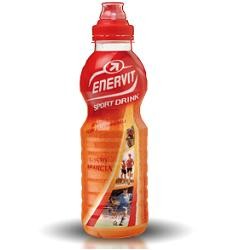 500 ml di Enervit Sport Drink al gusto arancia.