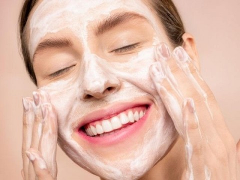Detergenti Viso