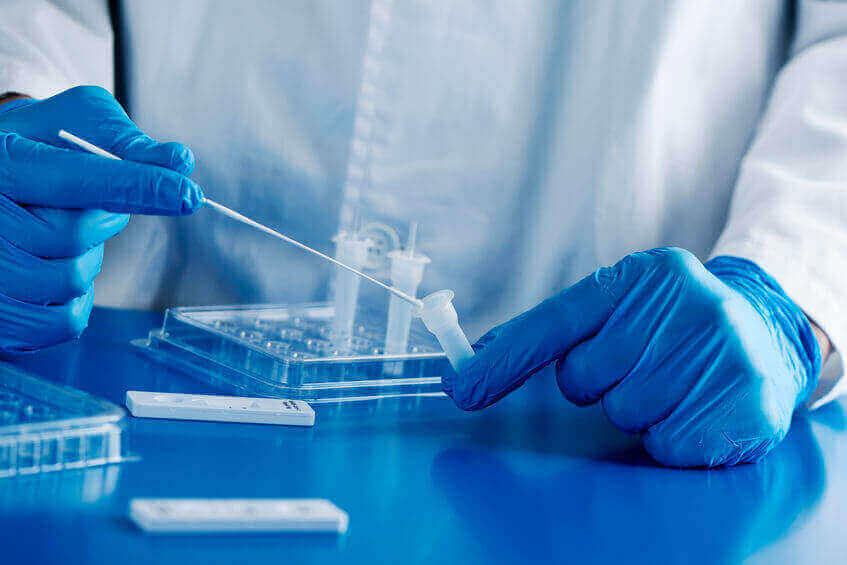 Covid-19: cos'è il test rapido casalingo?