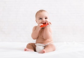Dentizione dei bambini: attenzione alla febbre e ai sintomi